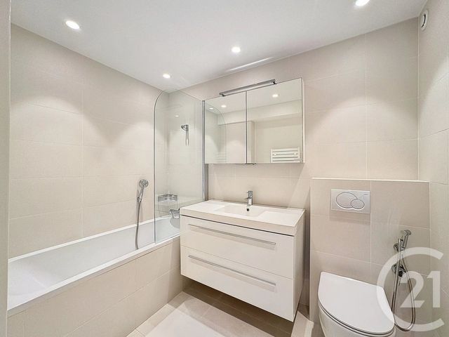 Appartement Duplex à vendre - 3 pièces - 81,69 m2 - Antibes - 06 - PROVENCE-ALPES-COTE-D-AZUR