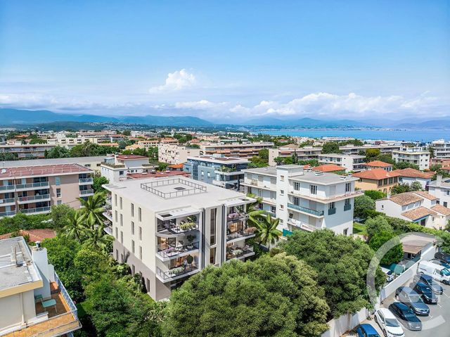 Appartement F3 &agrave; vendre - 3 pi&egrave;ces - 62,46 m2 - Antibes - 06 - PROVENCE-ALPES-COTE-D-AZUR