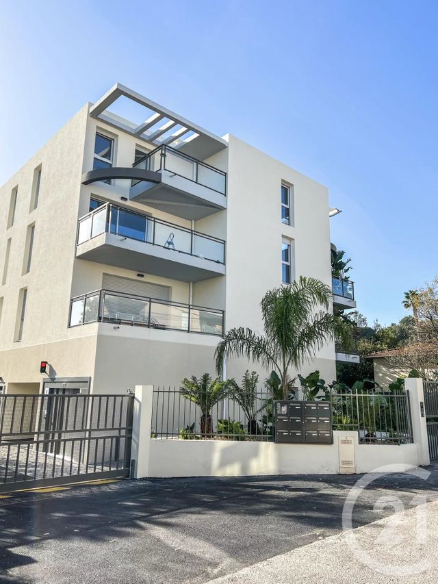 Appartement F4 &agrave; vendre - 4 pi&egrave;ces - 114,36 m2 - Antibes - 06 - PROVENCE-ALPES-COTE-D-AZUR