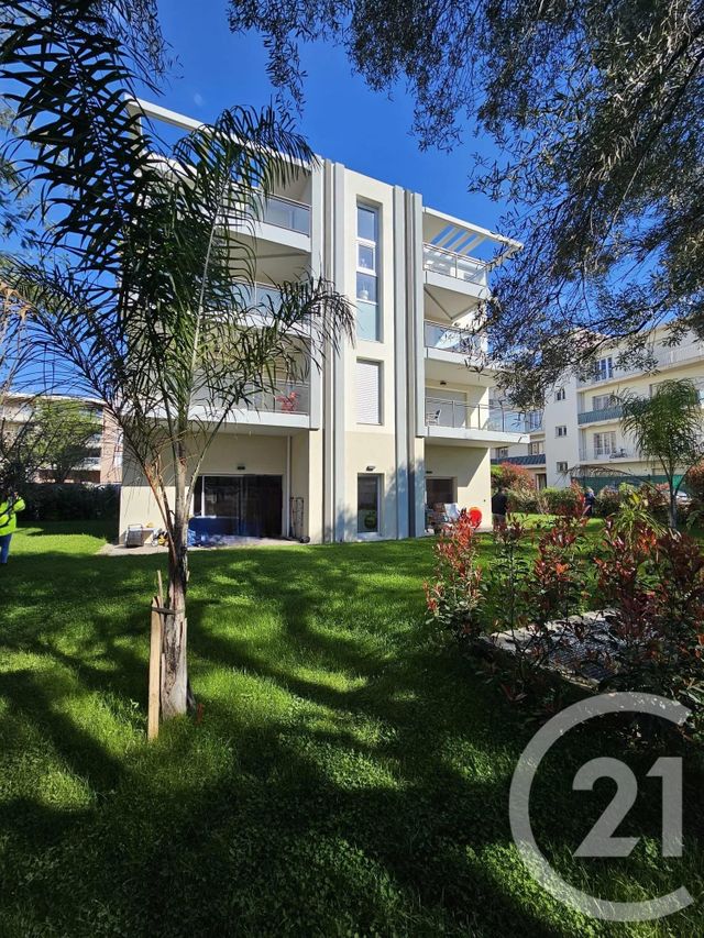 Appartement Duplex &agrave; vendre - 4 pi&egrave;ces - 111,28 m2 - Antibes - 06 - PROVENCE-ALPES-COTE-D-AZUR