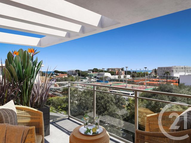 Appartement Duplex &agrave; vendre - 4 pi&egrave;ces - 111,28 m2 - Antibes - 06 - PROVENCE-ALPES-COTE-D-AZUR