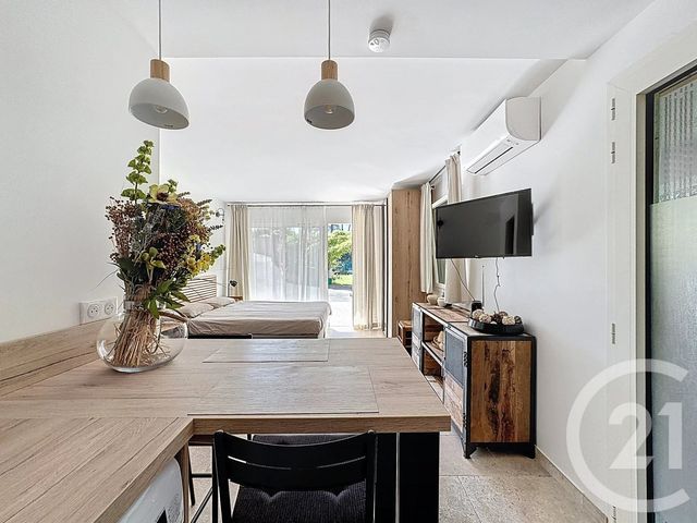 Maison à vendre - 8 pièces - 266,58 m2 - Juan Les Pins - 06 - PROVENCE-ALPES-COTE-D-AZUR