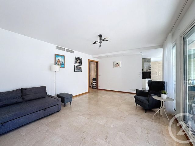 Appartement F3 &agrave; vendre - 3 pi&egrave;ces - 76,63 m2 - Antibes - 06 - PROVENCE-ALPES-COTE-D-AZUR