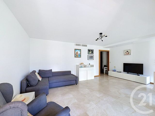 Appartement F3 &agrave; vendre - 3 pi&egrave;ces - 76,63 m2 - Antibes - 06 - PROVENCE-ALPES-COTE-D-AZUR