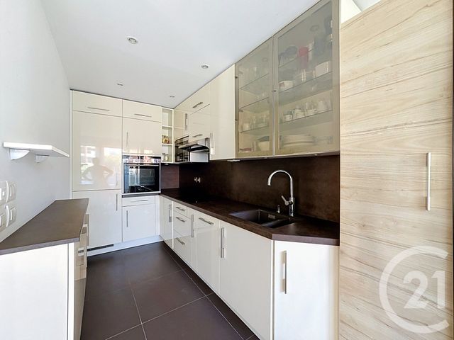 Appartement F3 &agrave; vendre - 3 pi&egrave;ces - 76,63 m2 - Antibes - 06 - PROVENCE-ALPES-COTE-D-AZUR
