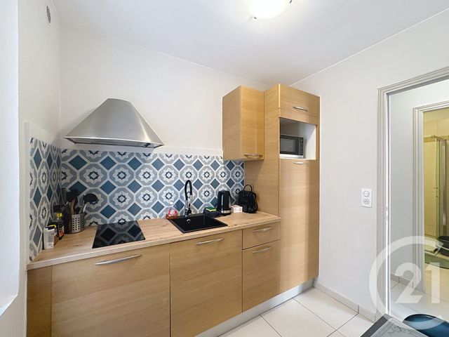 Appartement F2 &agrave; vendre - 2 pi&egrave;ces - 30,61 m2 - Antibes - 06 - PROVENCE-ALPES-COTE-D-AZUR