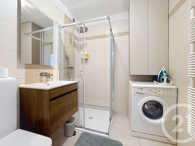 Appartement F2 &agrave; vendre - 2 pi&egrave;ces - 30,61 m2 - Antibes - 06 - PROVENCE-ALPES-COTE-D-AZUR