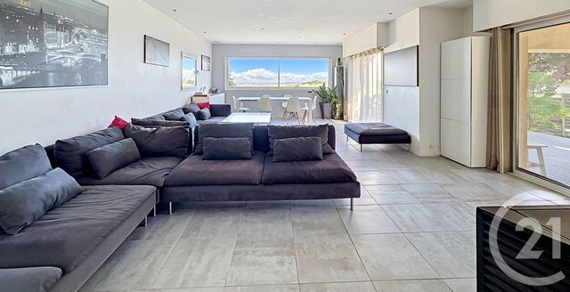 Maison &agrave; vendre - 7 pi&egrave;ces - 147,50 m2 - Antibes - 06 - PROVENCE-ALPES-COTE-D-AZUR