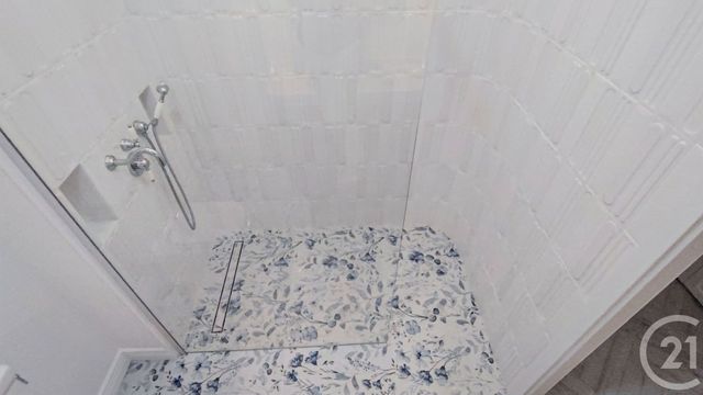 Appartement F2 &agrave; vendre - 2 pi&egrave;ces - 46,51 m2 - La Roquette Sur Siagne - 06 - PROVENCE-ALPES-COTE-D-AZUR