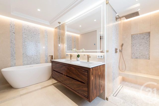 Maison &agrave; vendre - 7 pi&egrave;ces - 463,71 m2 - Mougins - 06 - PROVENCE-ALPES-COTE-D-AZUR