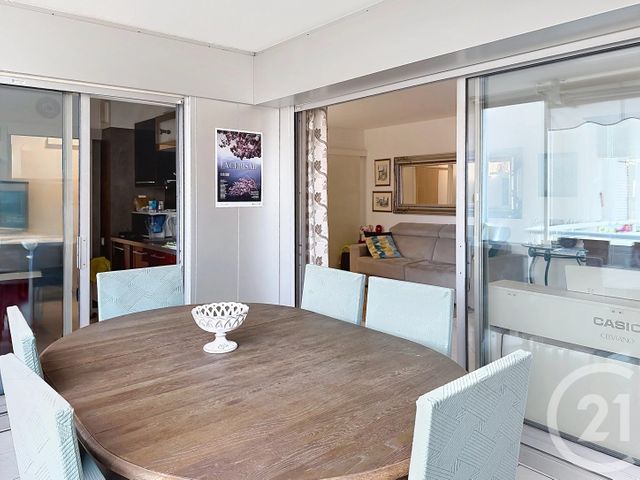 Appartement F4 &agrave; vendre - 5 pi&egrave;ces - 101,87 m2 - Antibes - 06 - PROVENCE-ALPES-COTE-D-AZUR
