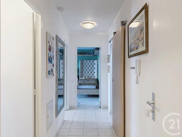 Appartement F4 &agrave; vendre - 5 pi&egrave;ces - 101,87 m2 - Antibes - 06 - PROVENCE-ALPES-COTE-D-AZUR