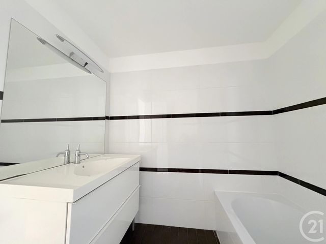Appartement F3 &agrave; vendre - 3 pi&egrave;ces - 65,70 m2 - Cannes - 06 - PROVENCE-ALPES-COTE-D-AZUR