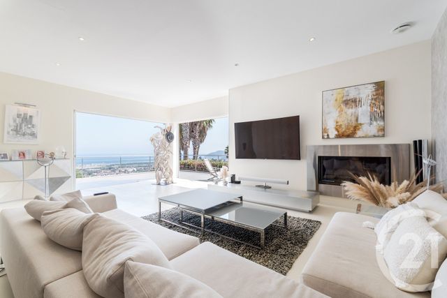 Maison &agrave; vendre - 7 pi&egrave;ces - 280,70 m2 - Mandelieu La Napoule - 06 - PROVENCE-ALPES-COTE-D-AZUR