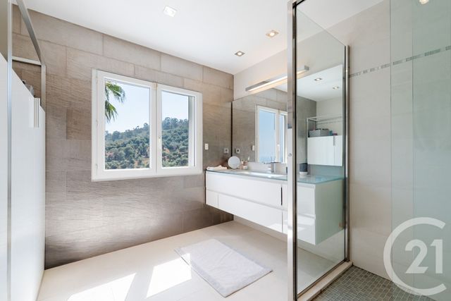 Maison &agrave; vendre - 7 pi&egrave;ces - 280,70 m2 - Mandelieu La Napoule - 06 - PROVENCE-ALPES-COTE-D-AZUR