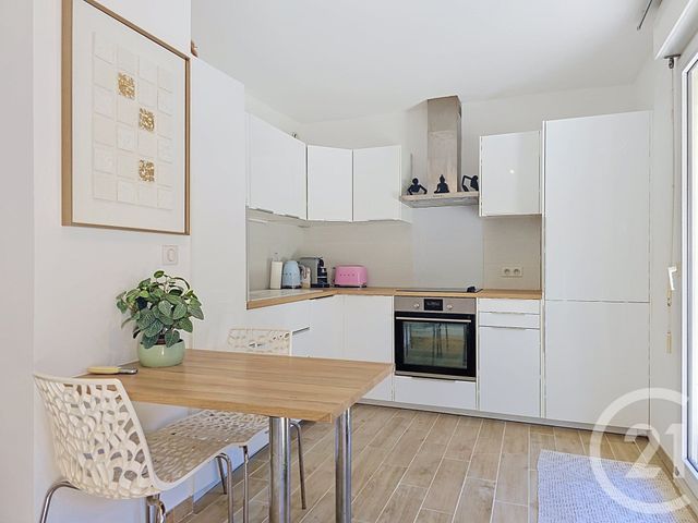 Appartement F2 bis &agrave; vendre - 3 pi&egrave;ces - 40,09 m2 - Le Golfe Juan - 06 - PROVENCE-ALPES-COTE-D-AZUR
