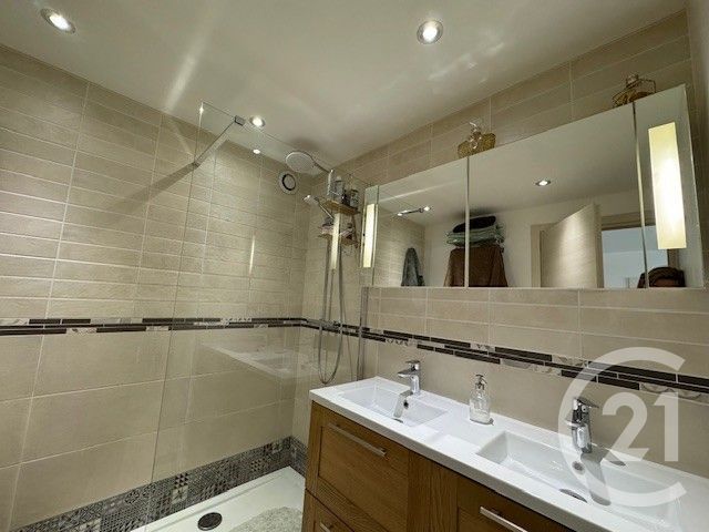 Appartement F3 &agrave; vendre - 3 pi&egrave;ces - 71,25 m2 - Antibes - 06 - PROVENCE-ALPES-COTE-D-AZUR