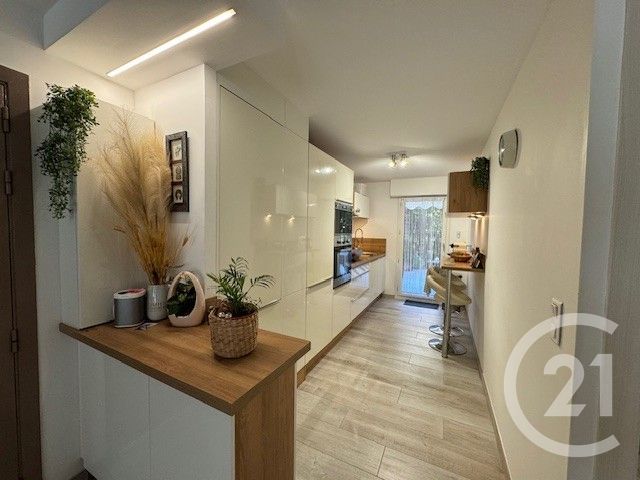 Appartement F3 &agrave; vendre - 3 pi&egrave;ces - 71,25 m2 - Antibes - 06 - PROVENCE-ALPES-COTE-D-AZUR