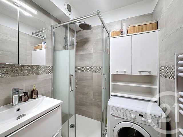 Appartement Studio à vendre - 1 pièce - 28,55 m2 - Juan Les Pins - 06 - PROVENCE-ALPES-COTE-D-AZUR