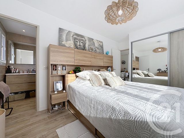 Appartement F4 &agrave; vendre - 4 pi&egrave;ces - 72,55 m2 - Le Golfe Juan - 06 - PROVENCE-ALPES-COTE-D-AZUR