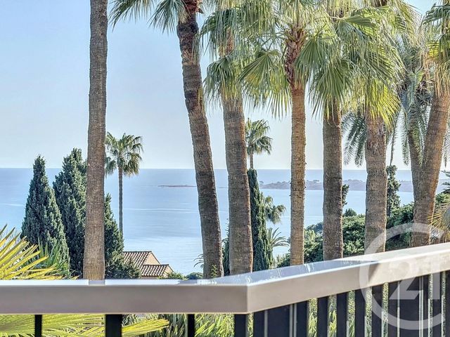 Appartement F4 à vendre - 4 pièces - 114,56 m2 - Cannes - 06 - PROVENCE-ALPES-COTE-D-AZUR