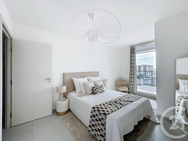 Appartement F4 à vendre - 4 pièces - 90,52 m2 - Juan Les Pins - 06 - PROVENCE-ALPES-COTE-D-AZUR