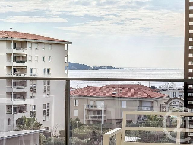 Appartement F4 à vendre - 4 pièces - 90,52 m2 - Juan Les Pins - 06 - PROVENCE-ALPES-COTE-D-AZUR