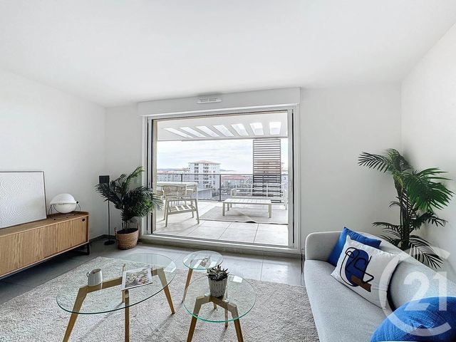 Appartement F4 à vendre - 4 pièces - 90,52 m2 - Juan Les Pins - 06 - PROVENCE-ALPES-COTE-D-AZUR