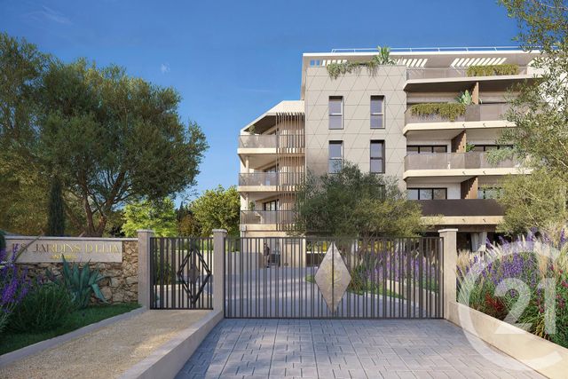 Appartement F4 &agrave; vendre - 4 pi&egrave;ces - 85,05 m2 - Antibes - 06 - PROVENCE-ALPES-COTE-D-AZUR
