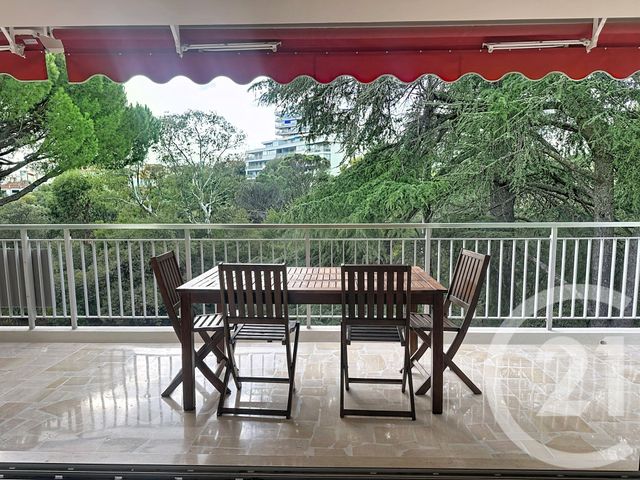 Appartement F4 &agrave; vendre - 4 pi&egrave;ces - 110 m2 - Cannes - 06 - PROVENCE-ALPES-COTE-D-AZUR