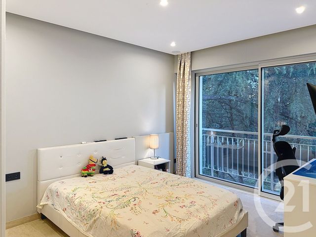 Appartement F4 &agrave; vendre - 4 pi&egrave;ces - 110 m2 - Cannes - 06 - PROVENCE-ALPES-COTE-D-AZUR