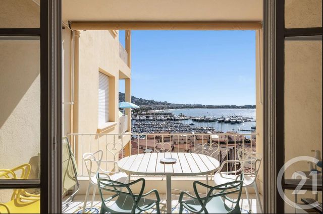 Appartement F3 à vendre - 3 pièces - 88,03 m2 - Cannes - 06 - PROVENCE-ALPES-COTE-D-AZUR