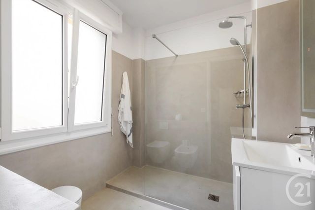 Appartement F3 à vendre - 3 pièces - 88,03 m2 - Cannes - 06 - PROVENCE-ALPES-COTE-D-AZUR