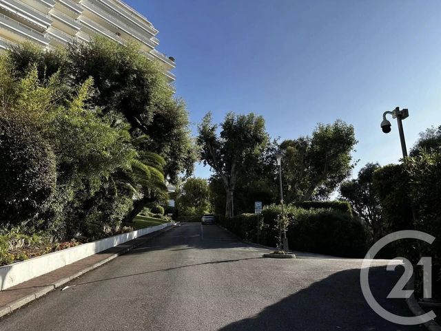 Appartement Studio à vendre - 1 pièce - 29,17 m2 - Cannes - 06 - PROVENCE-ALPES-COTE-D-AZUR