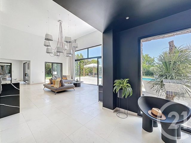 Maison à vendre - 6 pièces - 225,87 m2 - Roquefort Les Pins - 06 - PROVENCE-ALPES-COTE-D-AZUR