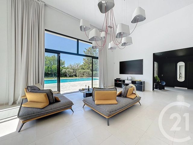 Maison à vendre - 6 pièces - 225,87 m2 - Roquefort Les Pins - 06 - PROVENCE-ALPES-COTE-D-AZUR