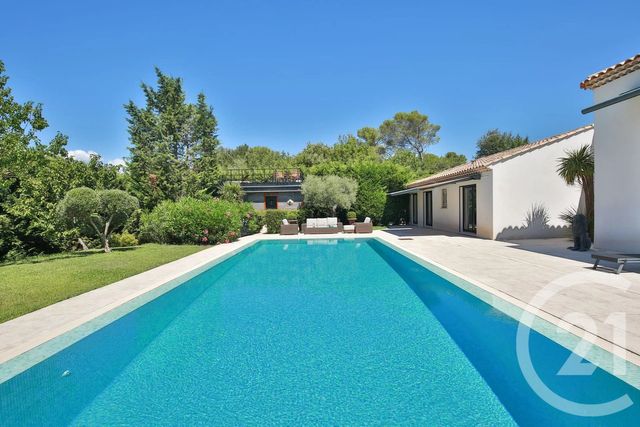 Maison à vendre - 6 pièces - 225,87 m2 - Roquefort Les Pins - 06 - PROVENCE-ALPES-COTE-D-AZUR