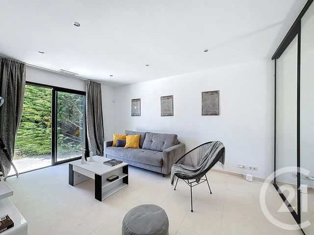 Maison à vendre - 6 pièces - 225,87 m2 - Roquefort Les Pins - 06 - PROVENCE-ALPES-COTE-D-AZUR