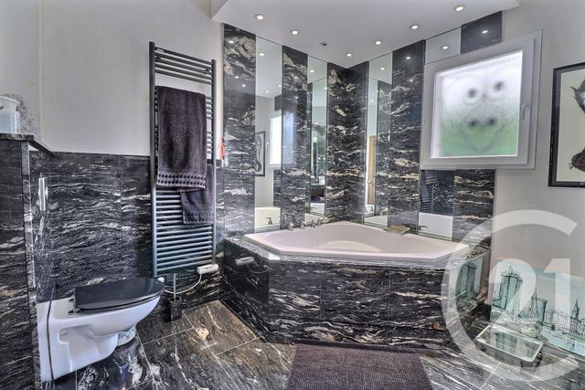 Maison &agrave; vendre - 5 pi&egrave;ces - 185 m2 - Carpentras - 84 - PROVENCE-ALPES-COTE-D-AZUR