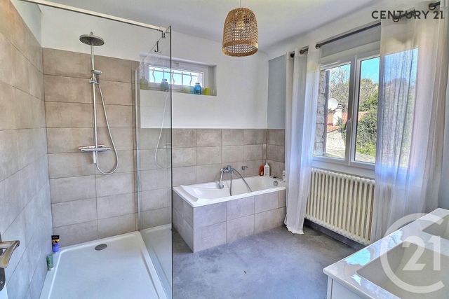 Maison à vendre - 5 pièces - 166 m2 - Carpentras - 84 - PROVENCE-ALPES-COTE-D-AZUR