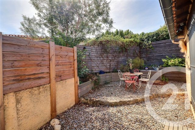 Maison &agrave; vendre - 6 pi&egrave;ces - 120 m2 - St Saturnin Les Avignon - 84 - PROVENCE-ALPES-COTE-D-AZUR
