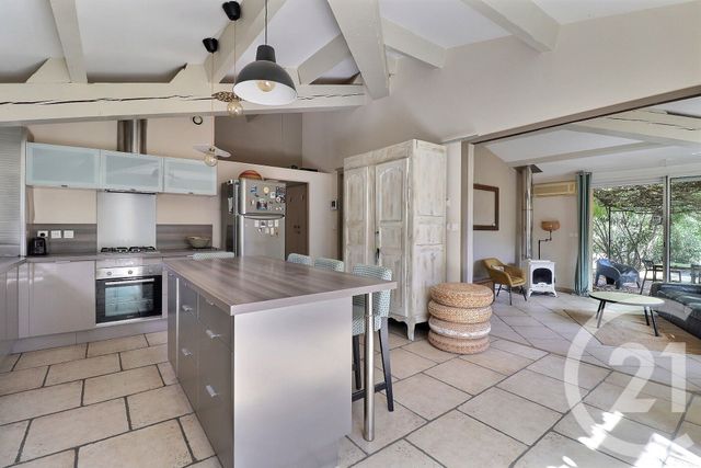 Maison &agrave; vendre - 6 pi&egrave;ces - 120 m2 - St Saturnin Les Avignon - 84 - PROVENCE-ALPES-COTE-D-AZUR