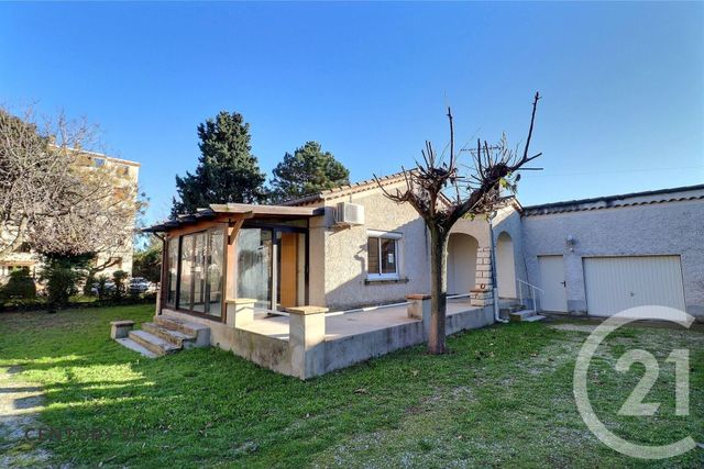 Maison à vendre - 4 pièces - 100 m2 - Carpentras - 84 - PROVENCE-ALPES-COTE-D-AZUR