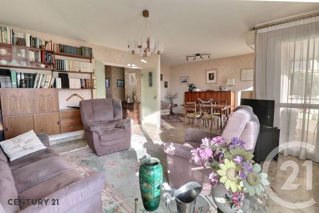 Appartement T3 &agrave; vendre - 3 pi&egrave;ces - 85,22 m2 - Carpentras - 84 - PROVENCE-ALPES-COTE-D-AZUR