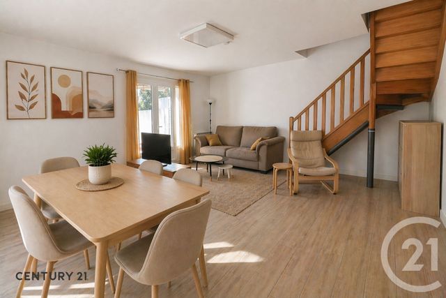 Maison &agrave; vendre - 4 pi&egrave;ces - 95 m2 - Carpentras - 84 - PROVENCE-ALPES-COTE-D-AZUR