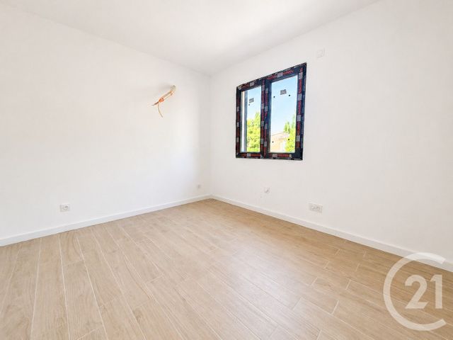 Maison &agrave; vendre - 4 pi&egrave;ces - 100 m2 - Carpentras - 84 - PROVENCE-ALPES-COTE-D-AZUR