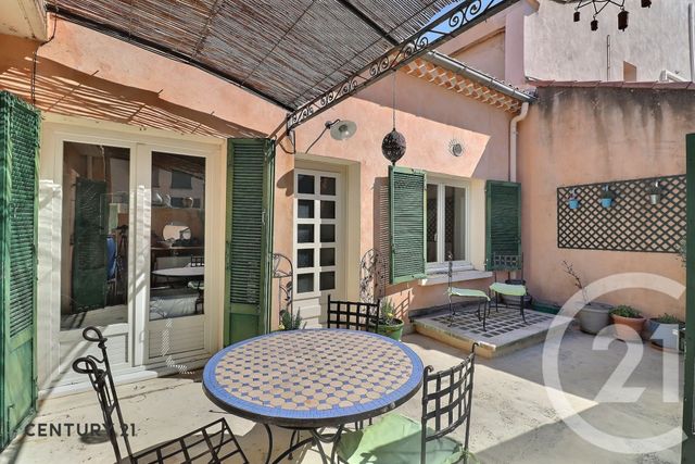 Appartement &agrave; vendre - 5 pi&egrave;ces - 137 m2 - Carpentras - 84 - PROVENCE-ALPES-COTE-D-AZUR