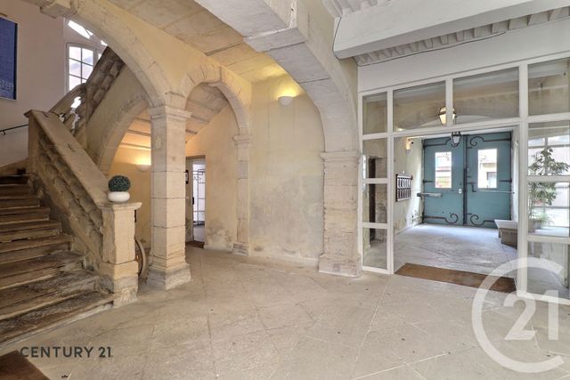 Appartement T3 &agrave; vendre - 3 pi&egrave;ces - 67 m2 - Carpentras - 84 - PROVENCE-ALPES-COTE-D-AZUR