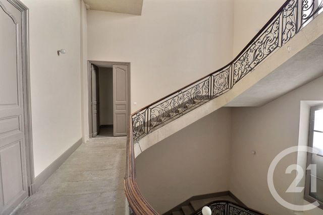 Appartement T3 &agrave; vendre - 6 pi&egrave;ces - 59,18 m2 - Carpentras - 84 - PROVENCE-ALPES-COTE-D-AZUR