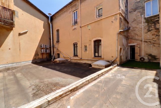 Appartement T3 &agrave; vendre - 6 pi&egrave;ces - 59,18 m2 - Carpentras - 84 - PROVENCE-ALPES-COTE-D-AZUR